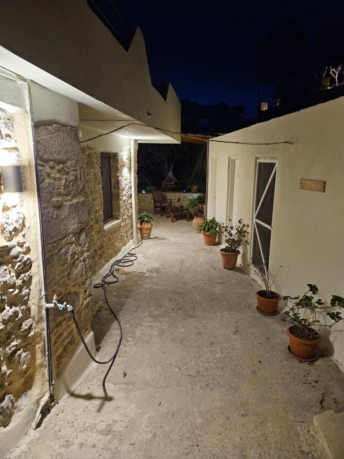Papas Apartments Moirai Luaran gambar
